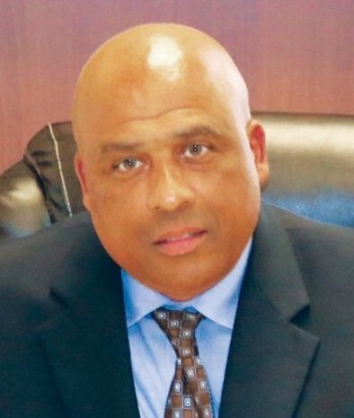 Kelvin Macklin headshot.