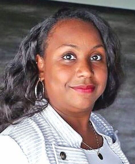 Nichole Brown headshot.