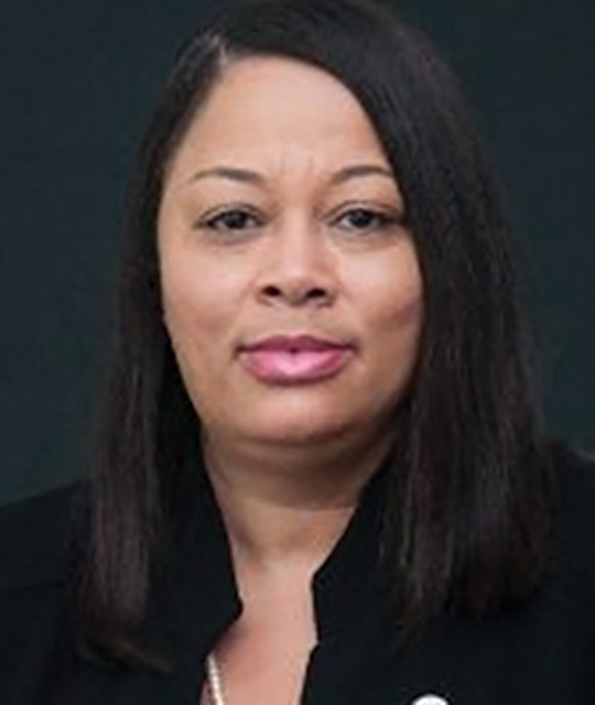Angela Graham Headshot