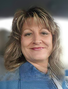 Debbie Maness headshot.